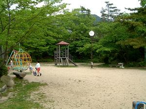 ���J��R����